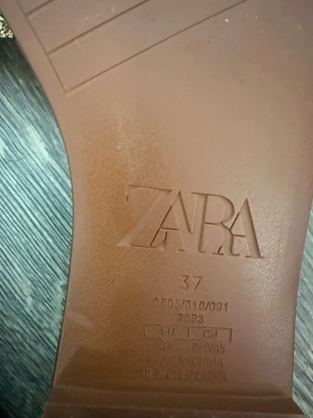 Zara Metallic Gold Knot Bow Slide Sandals - Picture 5 of 5